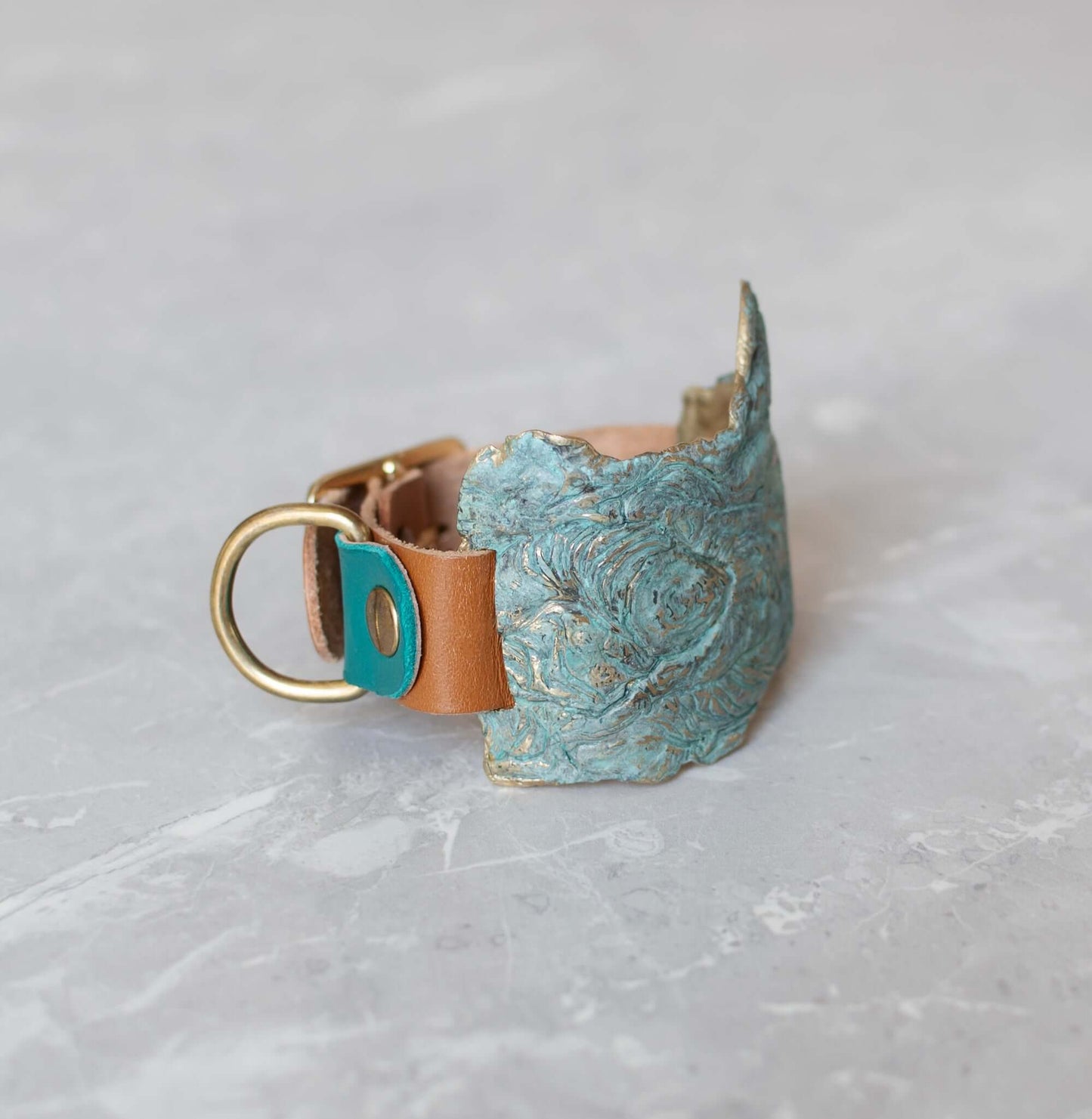 Pulsera con Brazalete de Latón